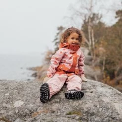 Stockholm Heart Printed Shell Jacket Woody Rose -Childrens Fashion Discount Store 1024x1024 1307