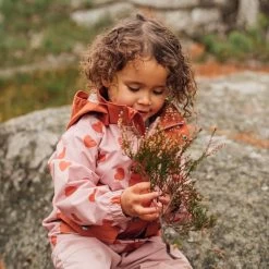 Stockholm Heart Printed Shell Jacket Woody Rose -Childrens Fashion Discount Store 1024x1024 1308