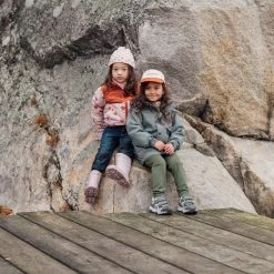 Simrishamn Heart Printed Windbreaker Woody Rose -Childrens Fashion Discount Store 1024x1024 1749